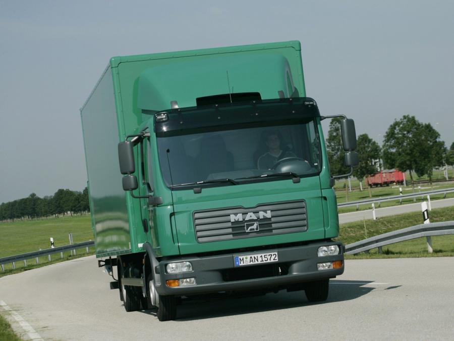  MAN TGL 8.210 2005 года  (фото 2 из 10)